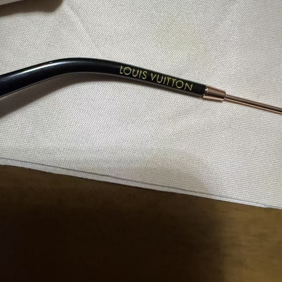 LV WOMEN'S Gradient Glasses - Picture 7 of 9